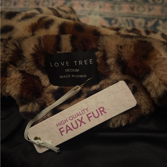 Love Tree Womens Leopard Print Faux Fur Open Front Swing Jacket Soft - Picture 4 of 5
